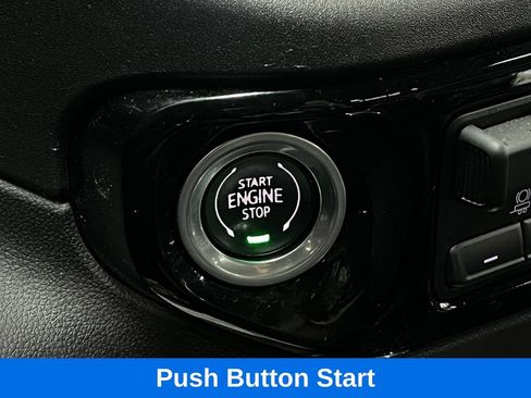 Used 2024 GMC Sierra 1500 Elevation w/ Preferred Package AWD/4WD image 21