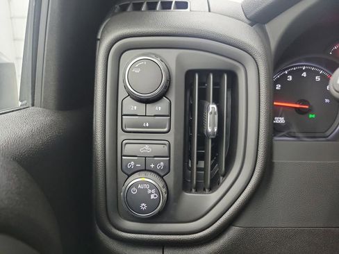 Used 2025 Chevrolet Silverado 3500 W/T w/ WT Convenience Package image 28