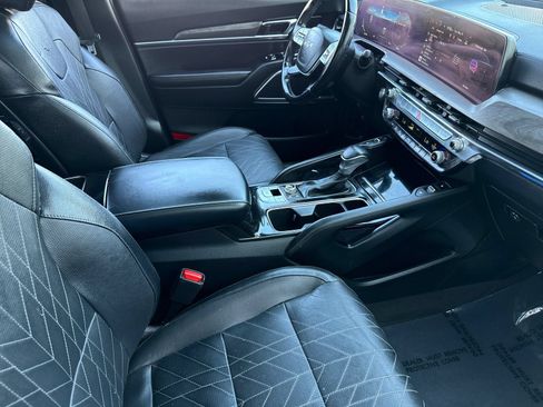 Certified 2024 Kia Telluride SX X-Line AWD/4WD image 16