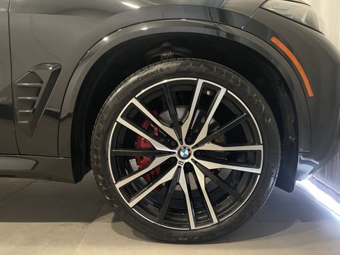 Certified 2024 BMW X5 xDrive40i w/ M Sport Package AWD/4WD image 10
