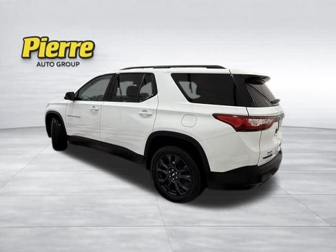 Used 2021 Chevrolet Traverse RS image 2