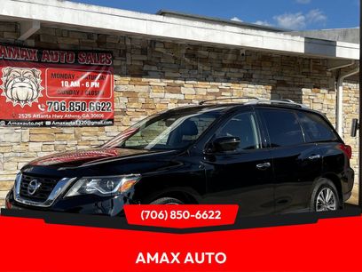 Used 2017 Nissan Pathfinder SL