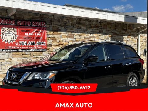 Used 2017 Nissan Pathfinder SL FWD image 1