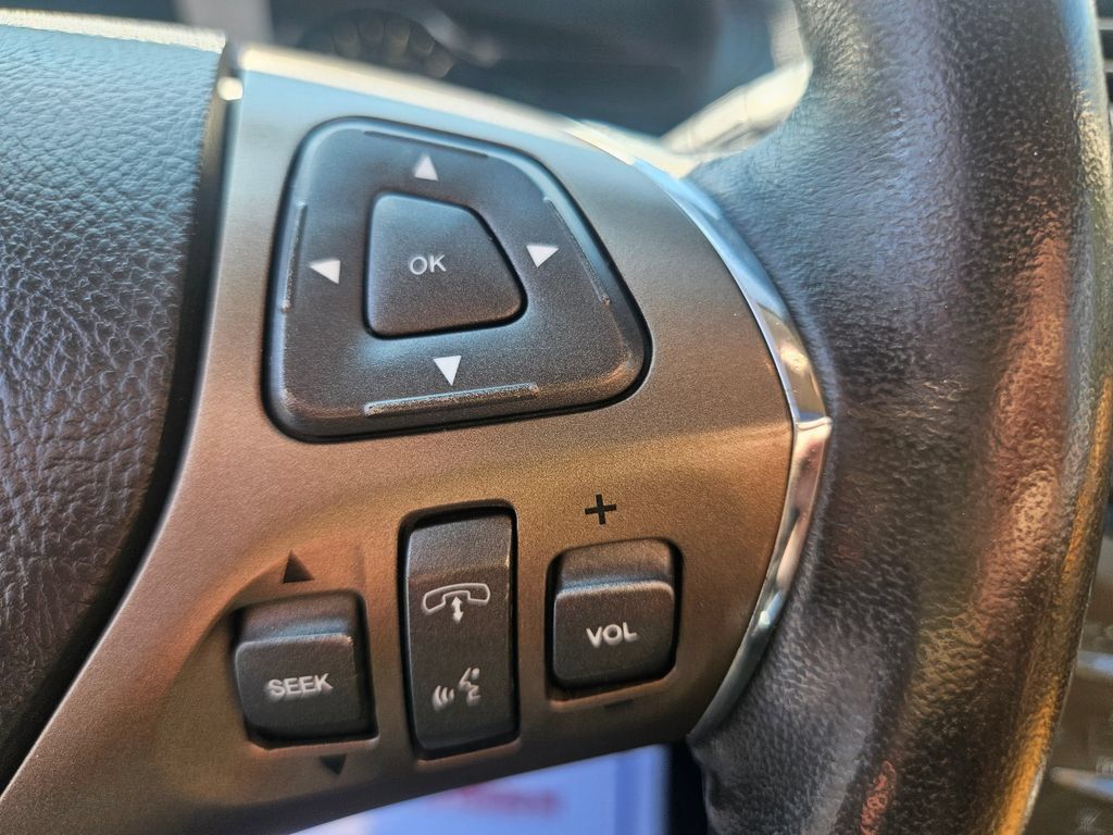 Used 2014 Lincoln MKX AWD w/ Equipment Group 102A image 14