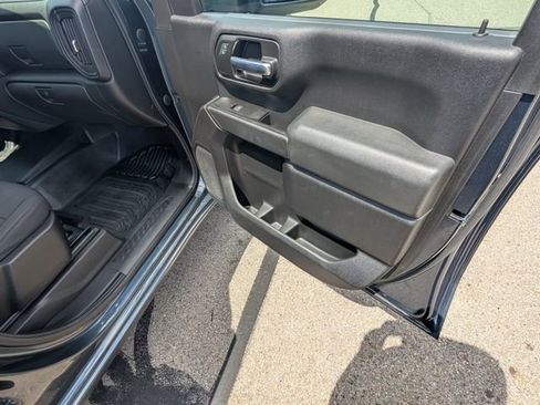 Used 2020 Chevrolet Silverado 3500 W/T w/ Gooseneck/5TH Wheel Package AWD/4WD image 4
