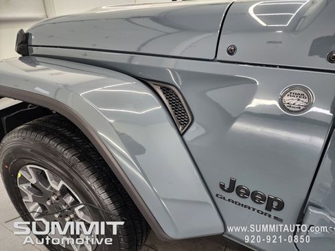 New 2026 Jeep Gladiator Sport image 32