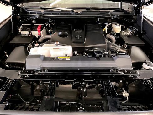 Used 2023 Toyota Tundra SR5 RWD image 28