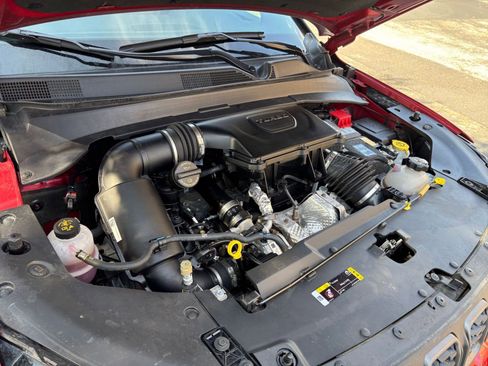 Used 2025 Jeep Compass Trailhawk image 27