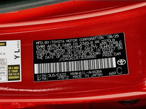 Used 2026 Toyota Prius Plug-In Hybrid FWD image 31