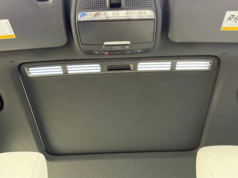 Used 2019 Mercedes-Benz E 450 4MATIC Sedan image 31