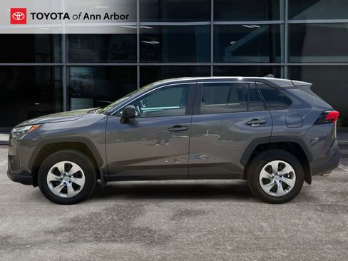 Used 2023 Toyota RAV4 LE FWD image 6