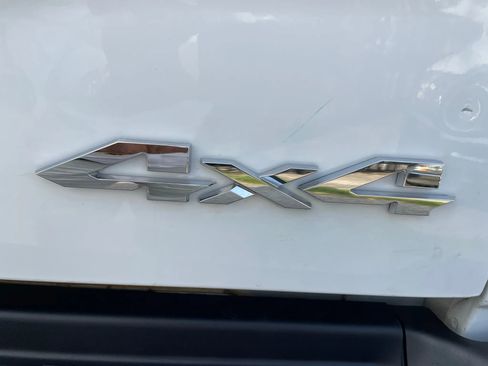 Used 2021 RAM 2500 Tradesman w/ Chrome Appearance Group image 13