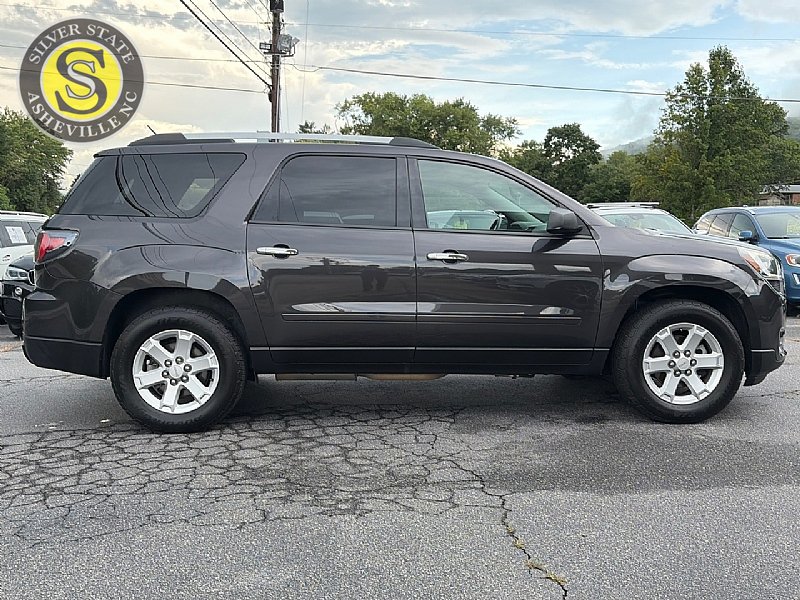 Used 2016 GMC Acadia SLE FWD image 7