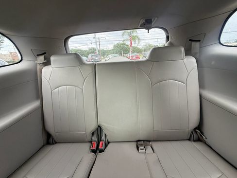 Used 2017 Buick Enclave Leather FWD image 12