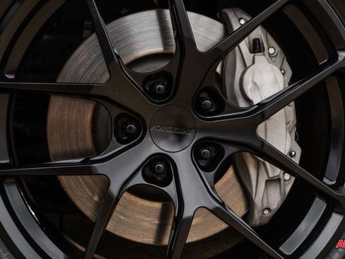 Used 2018 Ford Mustang GT w/ Black Accent Pkg image 5