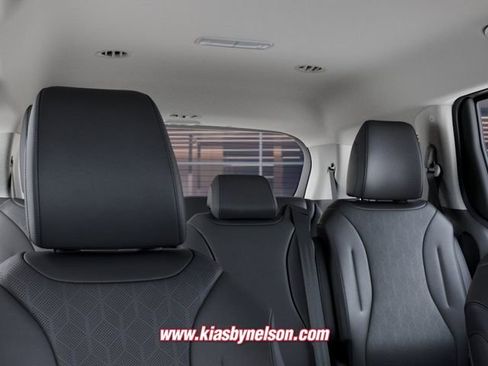 New 2026 Kia Carnival EX FWD image 29