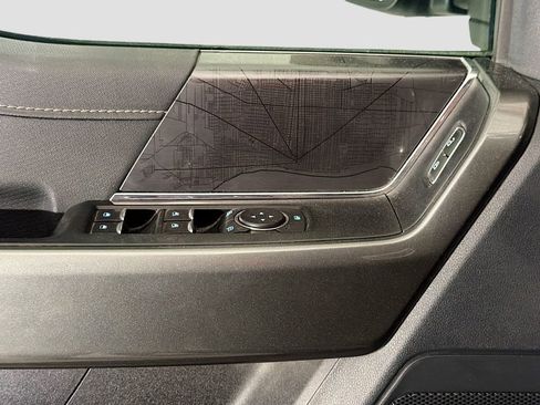 Used 2022 Ford F150 XLT w/ Equipment Group 302A High image 19