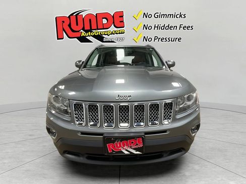 Used 2014 Jeep Compass Limited w/ Sun/Sound Group AWD/4WD image 9