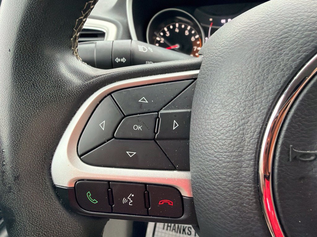 Used 2021 Jeep Compass Latitude FWD image 26