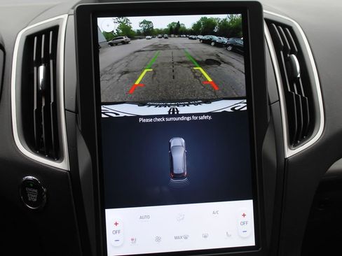 Used 2024 Ford Edge SEL w/ Convenience Package AWD/4WD image 13