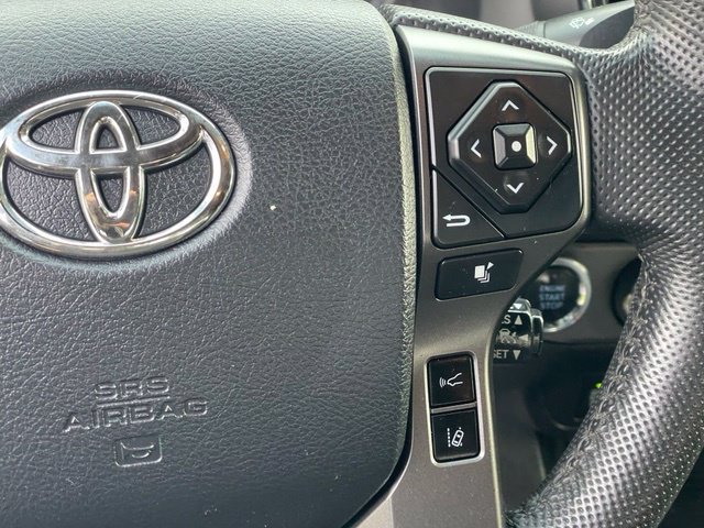 Used 2019 Toyota Tacoma TRD Sport AWD/4WD image 16