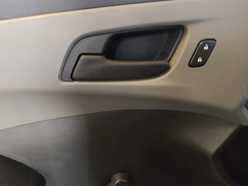 Used 2020 Chevrolet Sonic LS FWD image 27