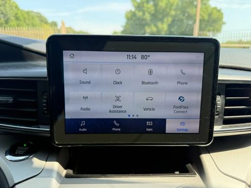 Used 2021 Ford Explorer XLT w/ Equipment Group 202A RWD image 40