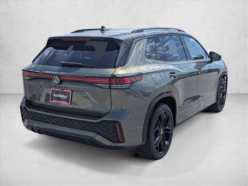 New 2026 Volkswagen Tiguan SE R-Line FWD image 5