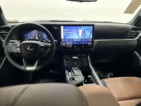 Certified 2025 Lexus GX 550 w/ Accessory Package (2T) AWD/4WD image 29