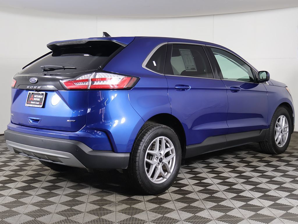 Used 2024 Ford Edge SEL w/ Convenience Package AWD/4WD image 8