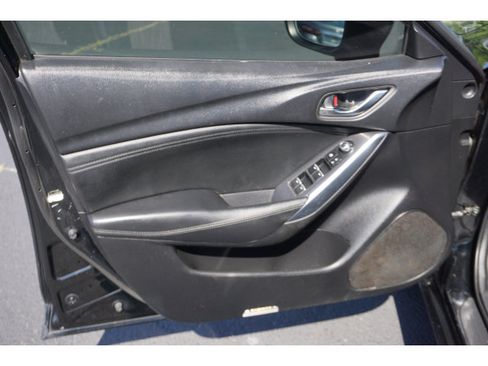 Used 2017 MAZDA MAZDA6 Touring image 9
