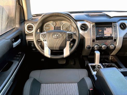 Used 2016 Toyota Tundra SR5 w/ TRD Off Road Package image 5