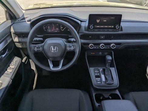Used 2024 Honda CR-V LX image 16