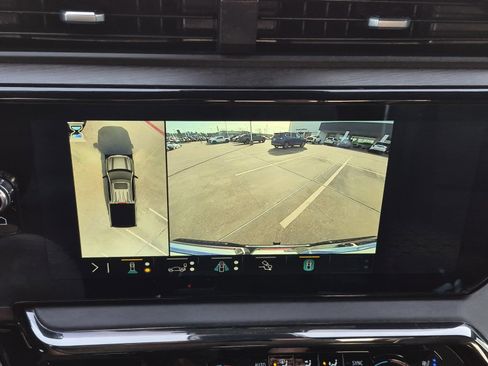 Certified 2023 GMC Sierra 1500 AT4X image 30