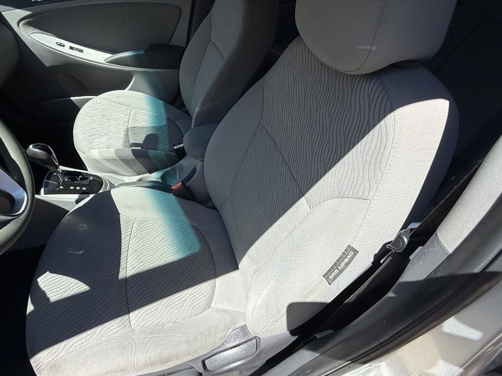 Used 2012 Hyundai Accent GLS w/ Premium Pkg 3 FWD image 15
