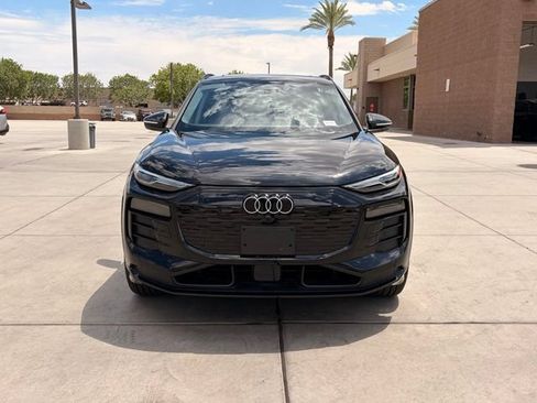 Used 2025 Audi Q6 e-tron Premium w/ Convenience Package AWD/4WD image 3