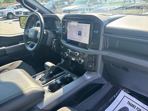 Used 2025 Ford F150 XLT w/ Equipment Group 301A Standard AWD/4WD image 13