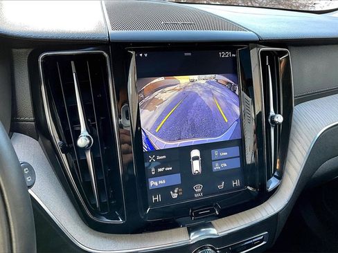 Used 2020 Volvo XC60 T5 Inscription w/ Protection Package Premier image 14