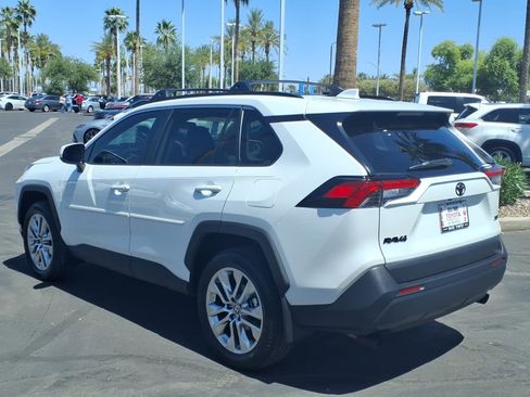 Certified 2025 Toyota RAV4 XLE Premium image 6