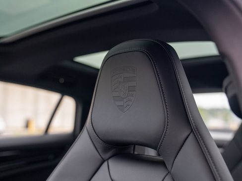 New 2026 Porsche Panamera 4 image 13