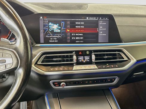 Used 2019 BMW X5 xDrive40i w/ Convenience Package AWD/4WD image 18