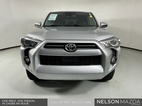 Used 2021 Toyota 4Runner SR5 image 2