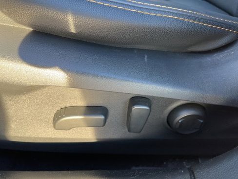 Used 2022 Subaru Outback Wilderness image 11