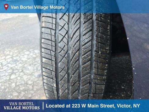 Used 2017 Subaru Outback 2.5i Limited image 31