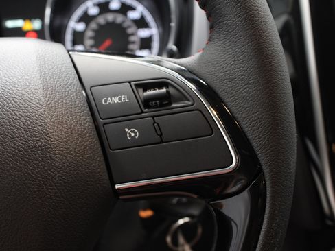 New 2025 Mitsubishi Outlander Sport LE image 21