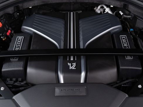 New 2025 Rolls-Royce Cullinan Black Badge w/ Leather Finishing Pack image 58