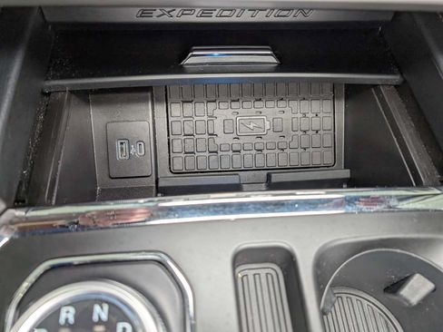 Certified 2023 Ford Expedition XLT AWD/4WD image 33