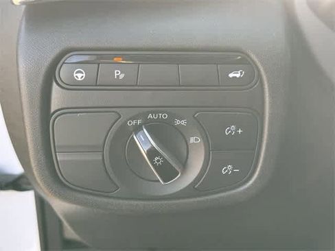 Used 2022 INFINITI QX50 Pure image 27