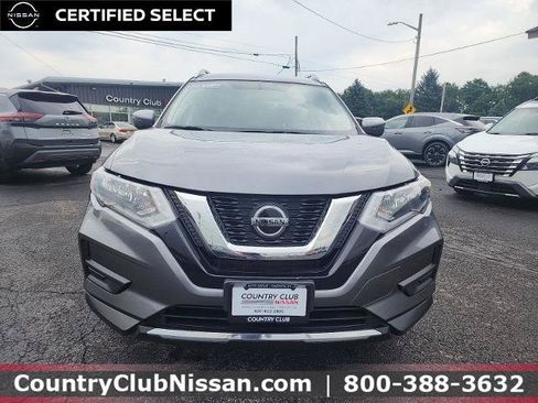 Certified 2018 Nissan Rogue SV AWD/4WD image 3