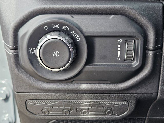 New 2025 Jeep Wrangler Unlimited Rubicon AWD/4WD image 44
